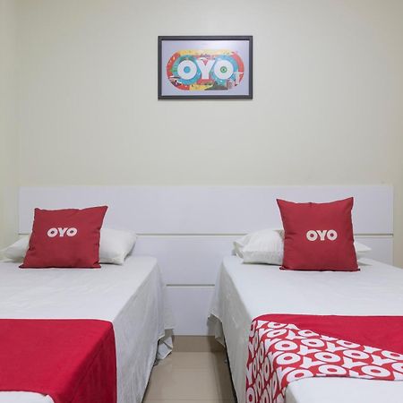 Oyo Tropical Confort Hotel, Brasilia Sao Sebastiao  Экстерьер фото