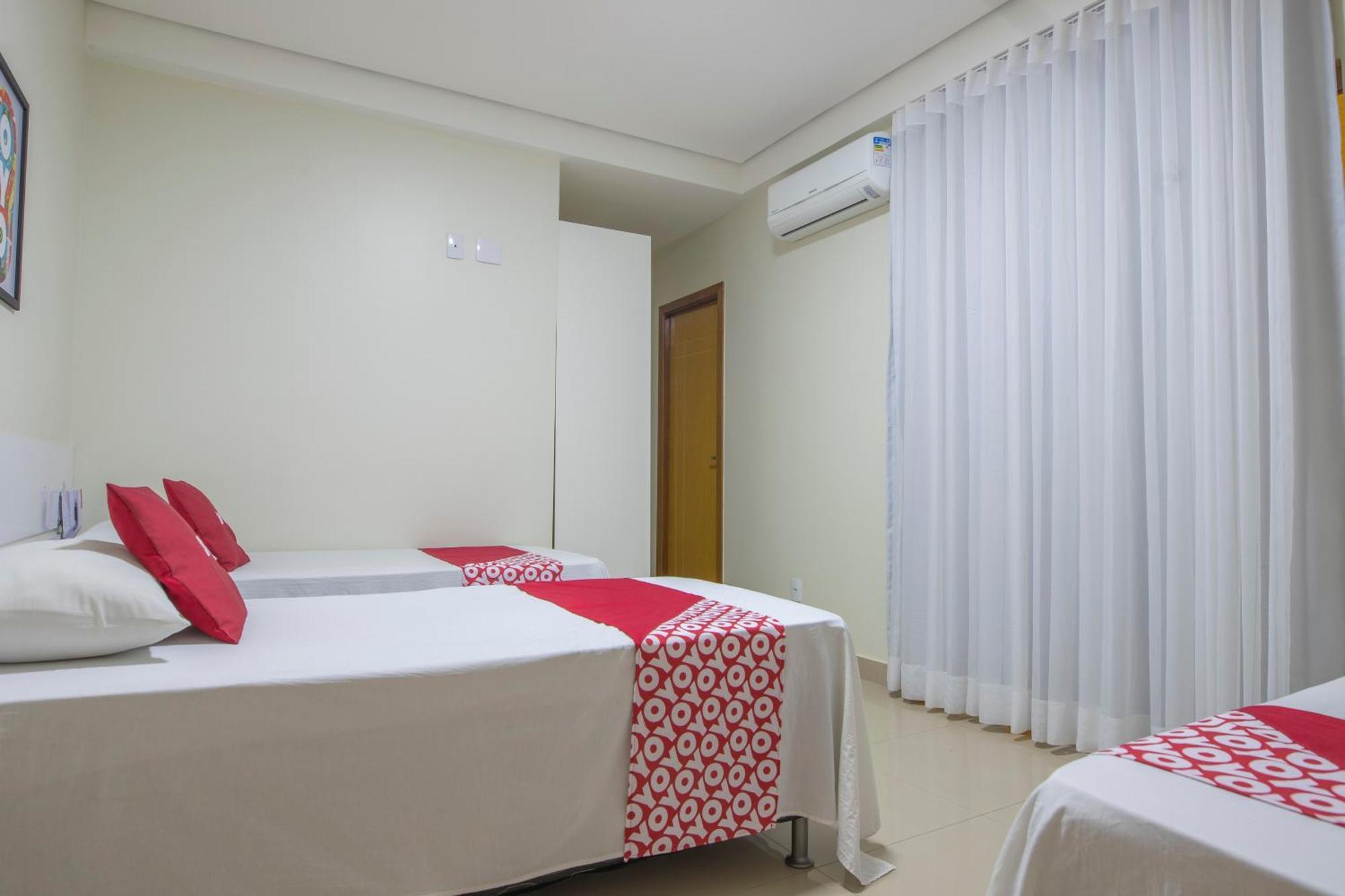 Oyo Tropical Confort Hotel, Brasilia Sao Sebastiao  Экстерьер фото